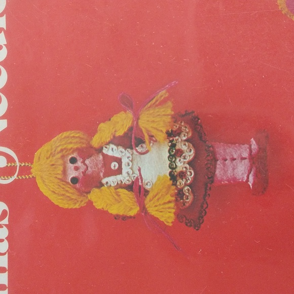 Bucilla Christmas GOLDILOCKS & FRIENDS Jeweled Felt Ornaments Craft Kit 2340 Vtg - Picture 3 of 4